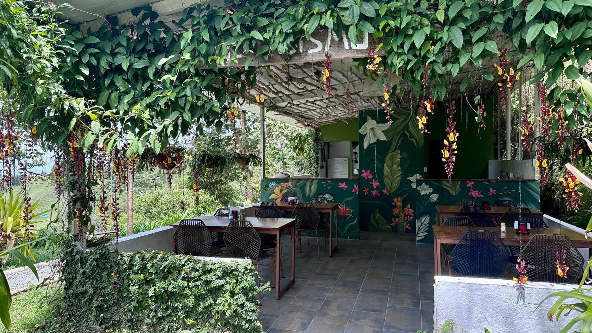 Lodge Paraiso Verde La Linda Экстерьер фото